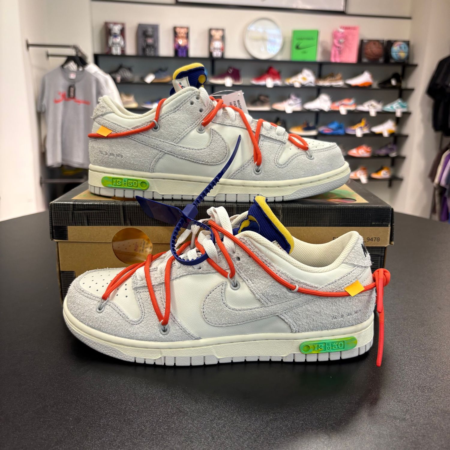 NEW NIKE DUNK LOW OFF WHITE LOT 13