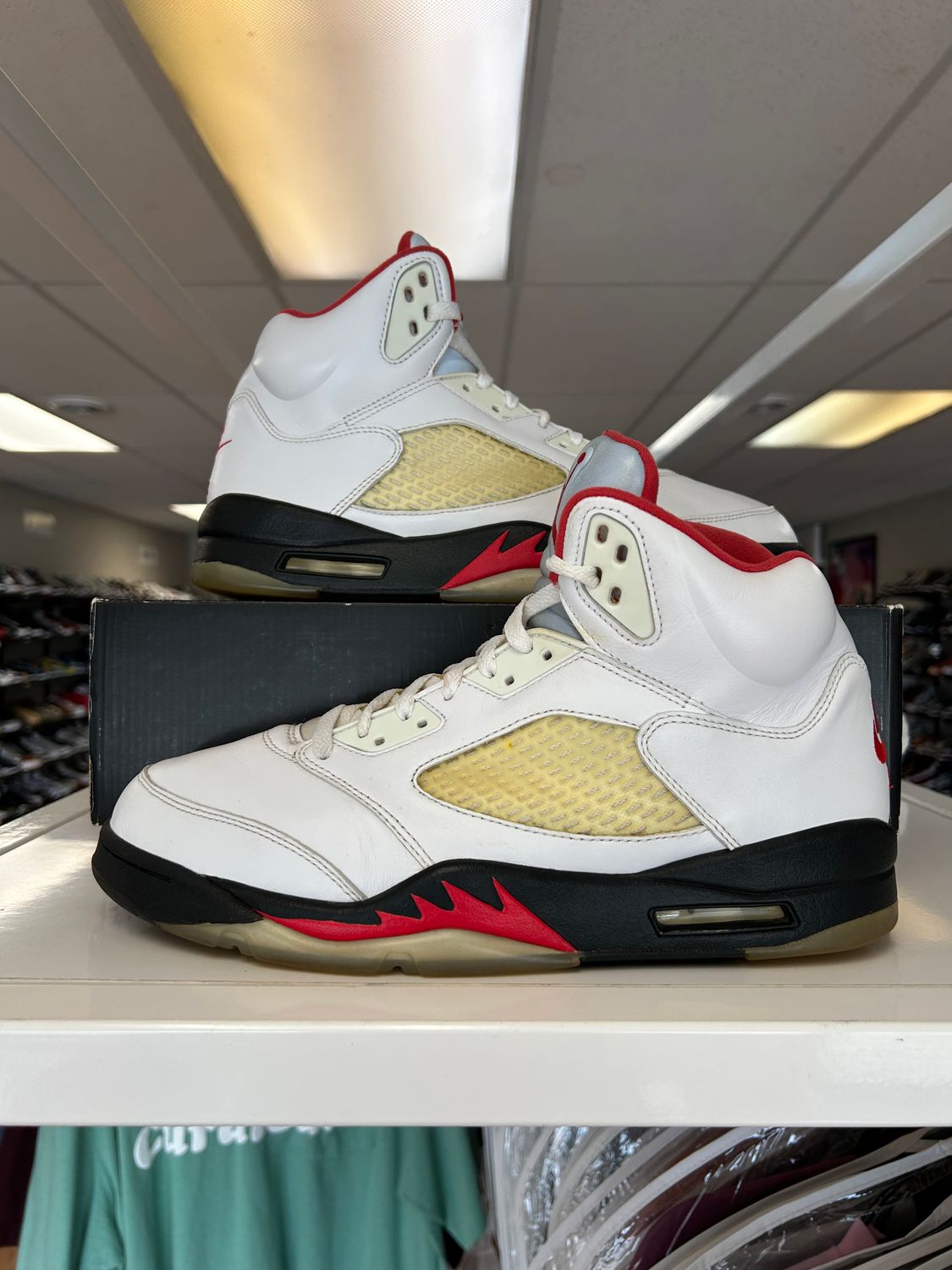 PO AIR JORDAN 5 FIRE RED SILVER TONGUE (2020) SIZE 12