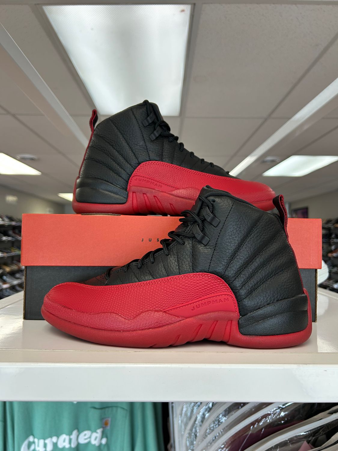 PO AIR JORDAN 12 FLU GAME SIZE 8.5