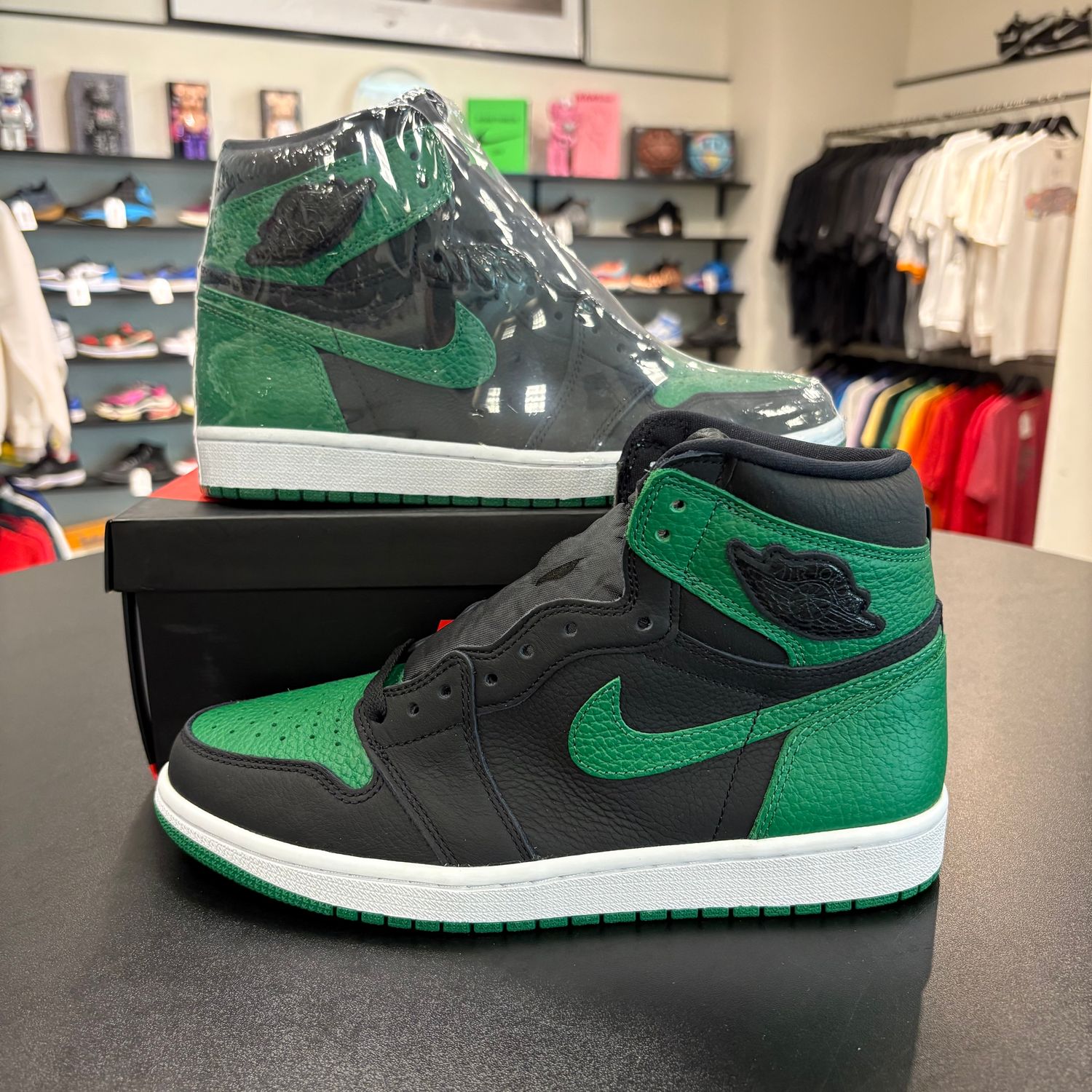 NEW AIR JORDAN 1 PINE GREEN 2.0