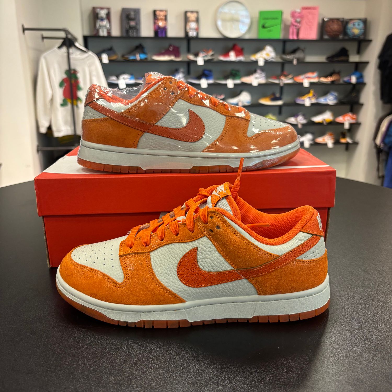 NEW NIKE DUNK LOW CRACKED ORANGE (W)
