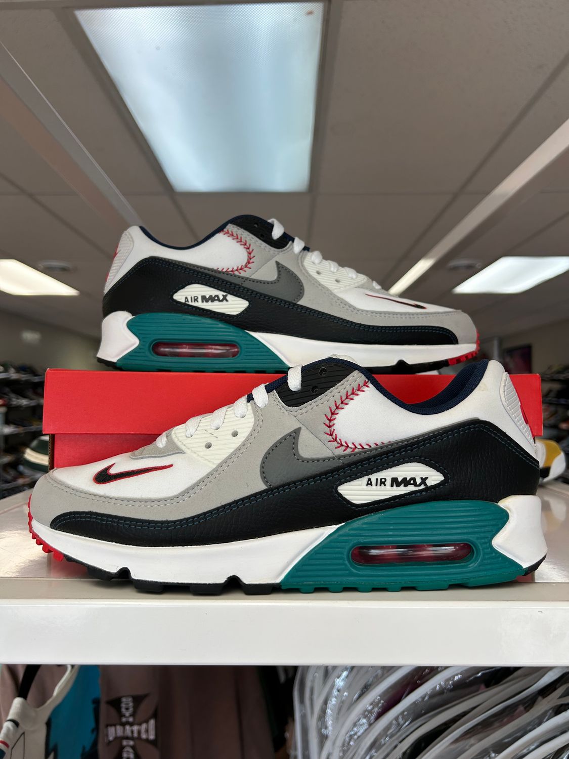 PO NIKE AIR MAX 90 GRIFFEY SWINGMAN SIZE 11