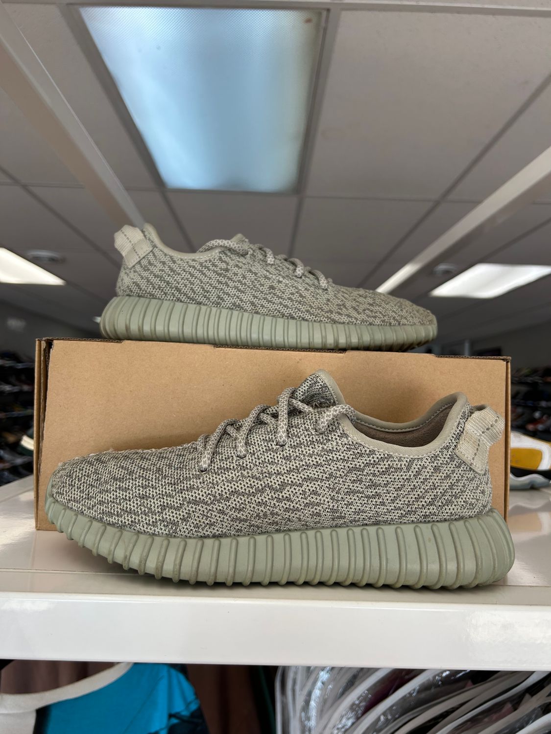 PO ADIDAS YEEZY 350 BOOST MOONROCK SIZE 6.5