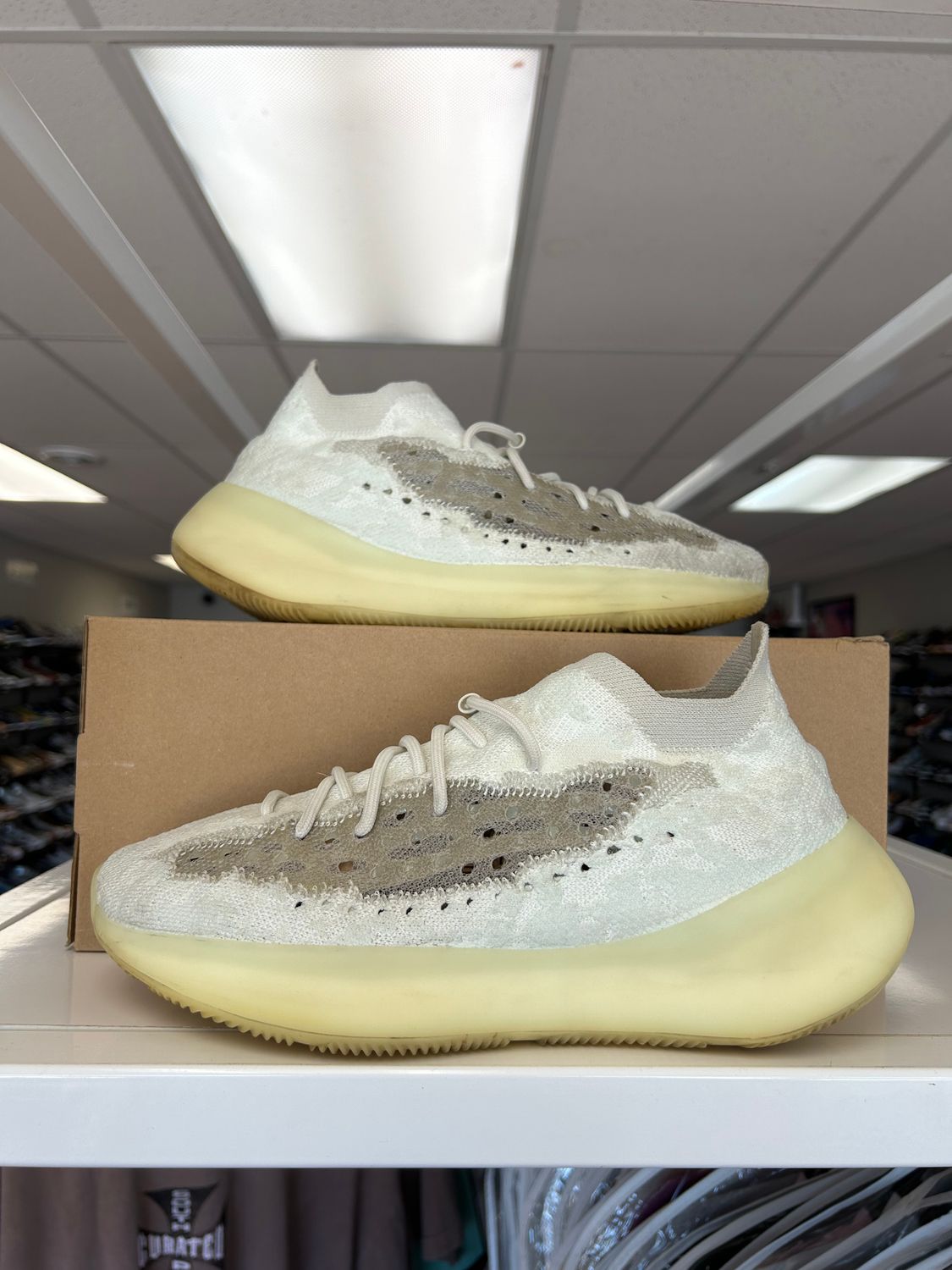 PO ADIDAS YEEZY 380 CALCITE GLOW SIZE 10.5