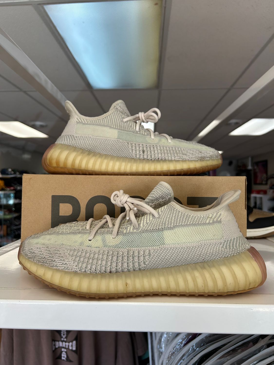 PO ADIDAS YEEZY BOOST 350 V2 CITRIN (NON-REFLECTIVE) SIZE 10.5