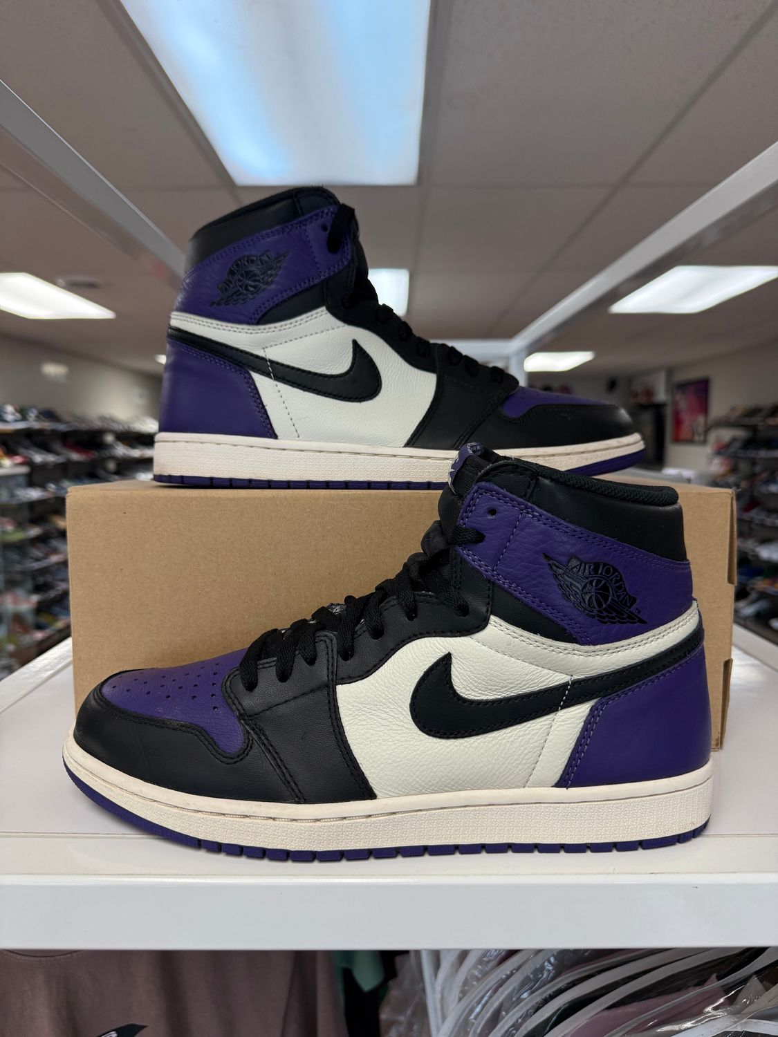 PONB AIR JORDAN 1 COURT PURPLE SIZE 11.5