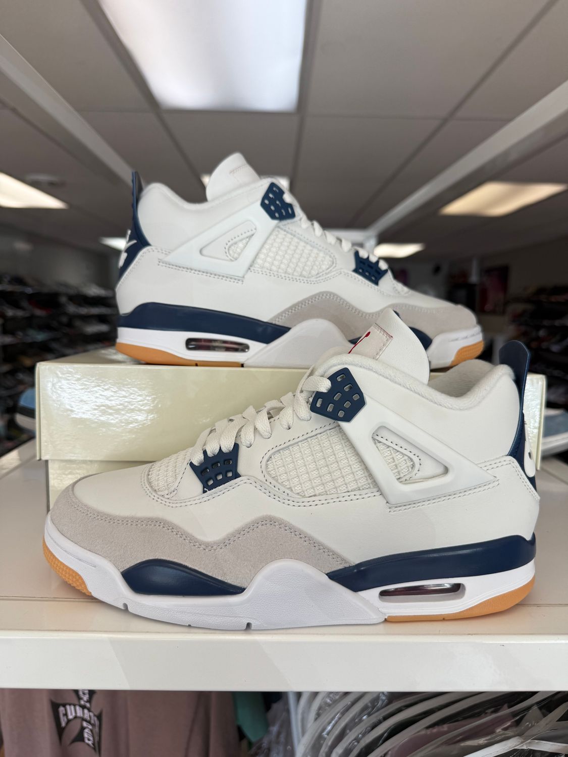 NEW AIR JORDAN 4 SB NAVY