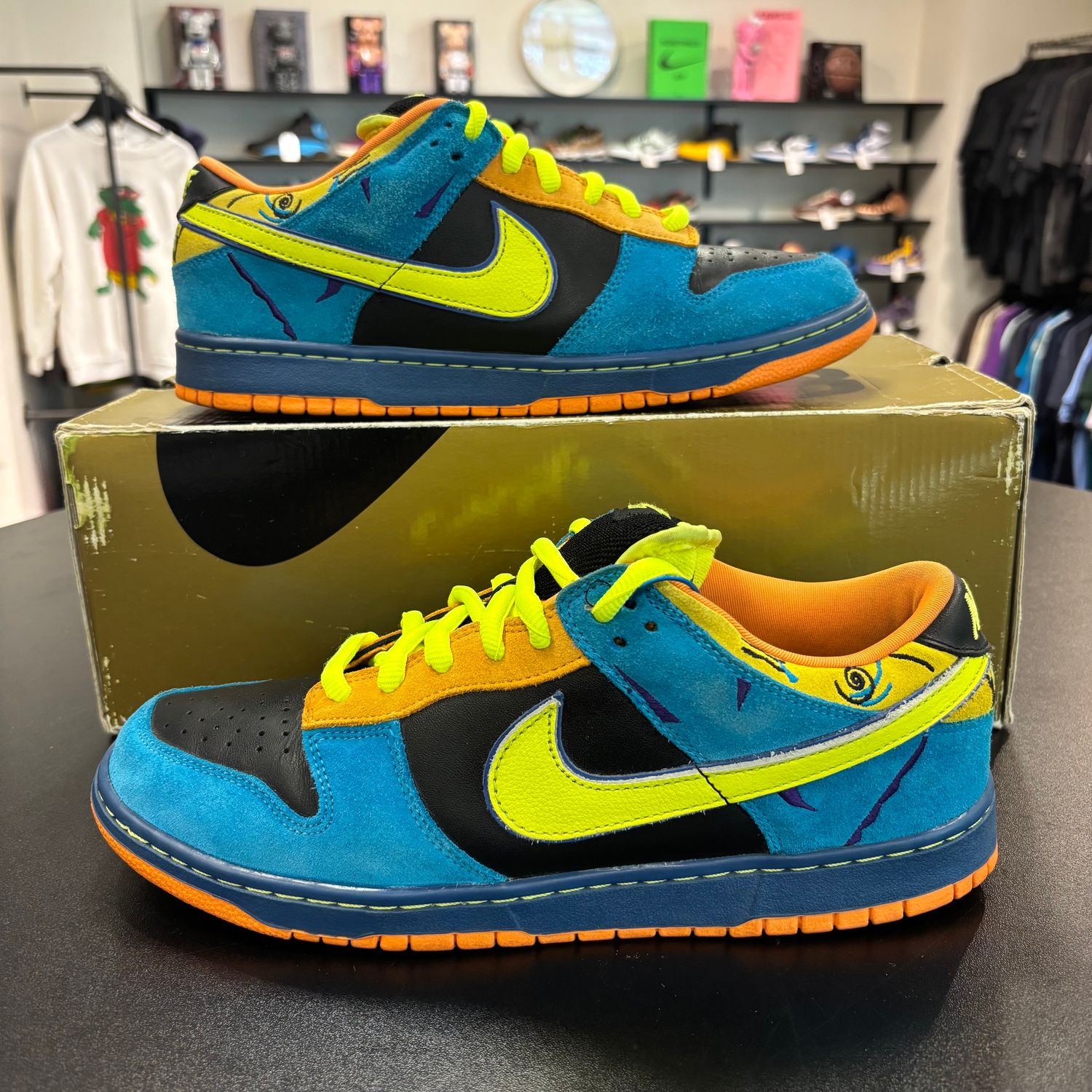 PO NIKE SB DUNK LOW SKATE OR DIE SIZE 10.5