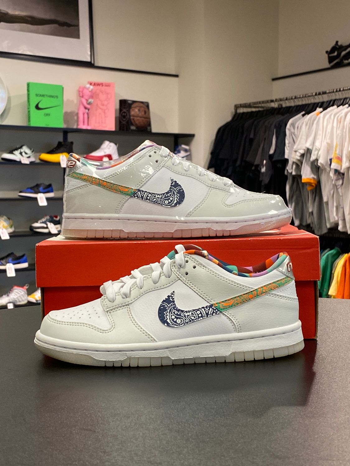 NEW NIKE DUNK LOW WHITE MULTI-COLOR PAISLEY