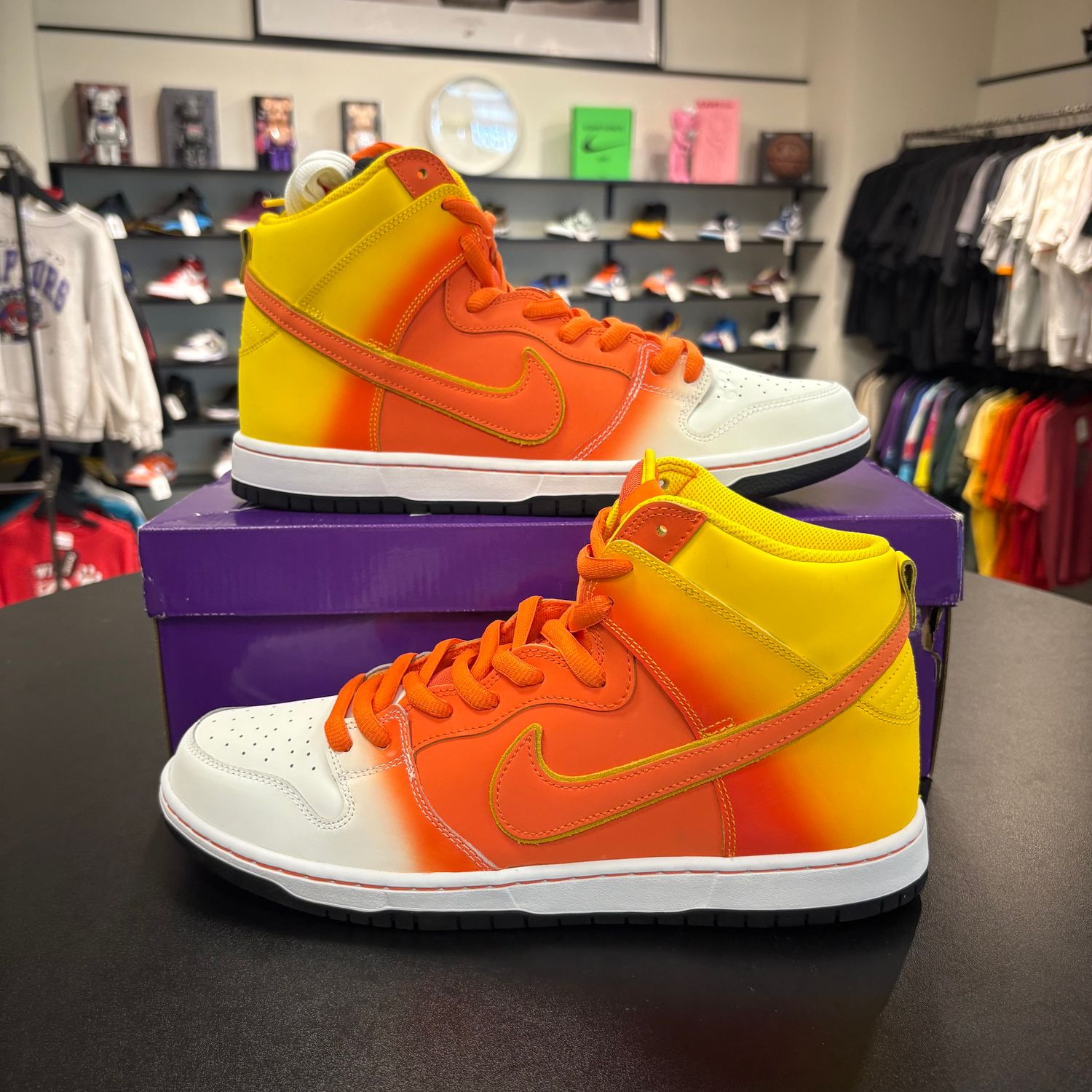 NEW NIKE SB DUNK HIGH SWEET TOOTH CANDY CORN