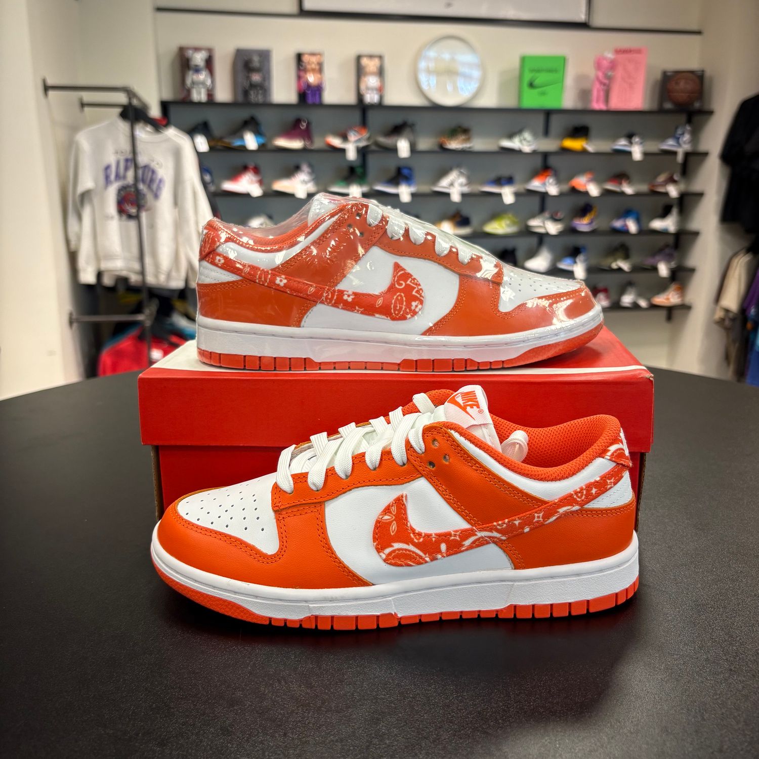 NEW NIKE DUNK LOW PAISLEY PACK ORANGE (W)