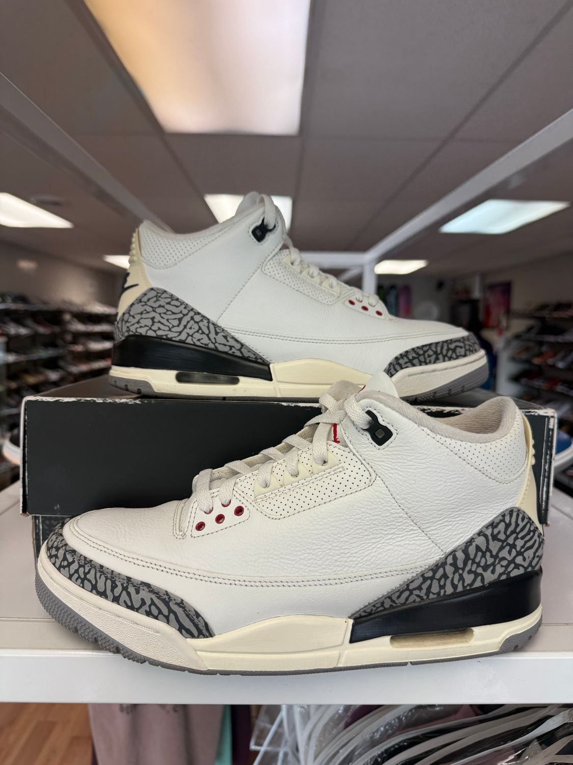 PO3 AIR JORDAN 3 WHITE CEMENT REIMAGINED SIZE 10.5