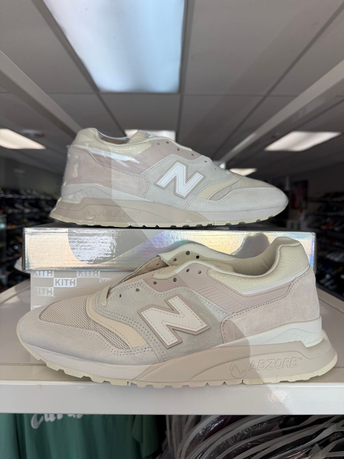 NEW KITH NEW BALANCE 997.5 MIUSA EAST WHITE MARSHMALLOW ANGORA 