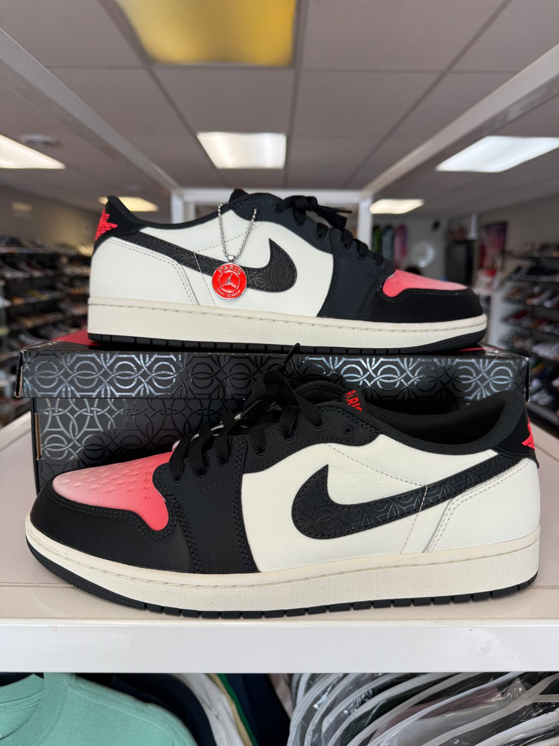 NEW AIR JORDAN 1 PSG PARIS SAINT-GERMAIN