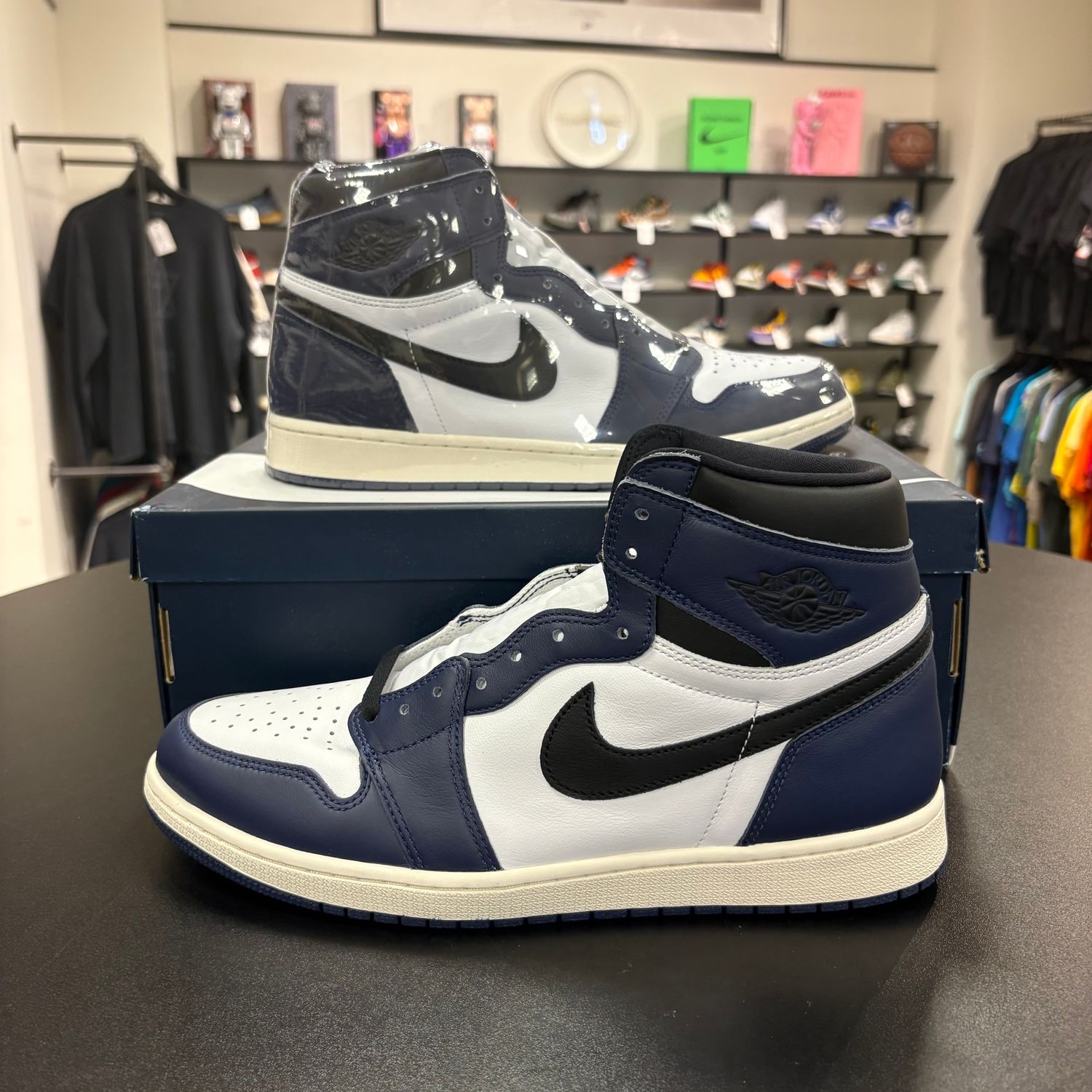 NEW AIR JORDAN 1 RETRO HIGH OG MIDNIGHT NAVY 