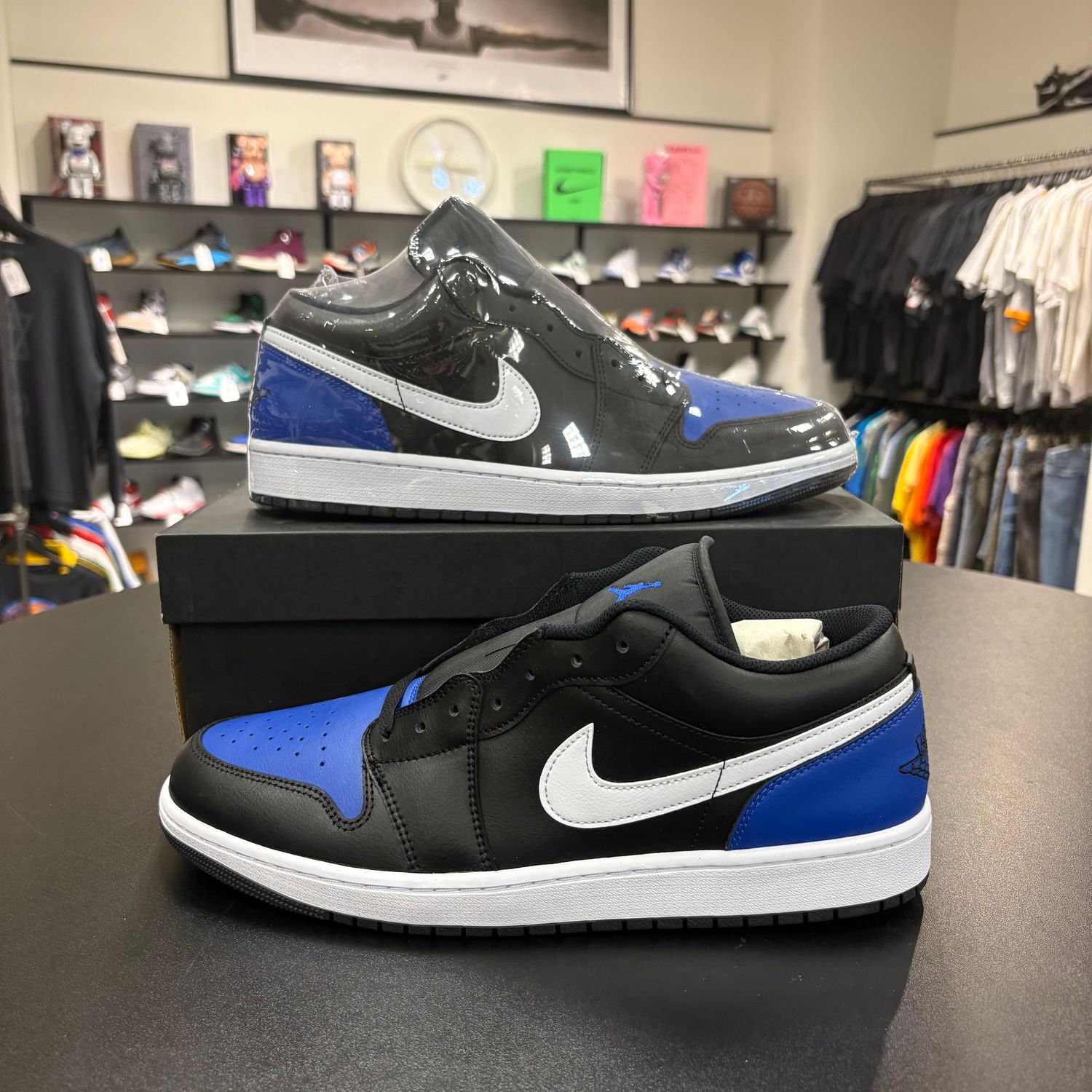 NEW AIR JORDAN 1 LOW BLACK ROYAL TOE 