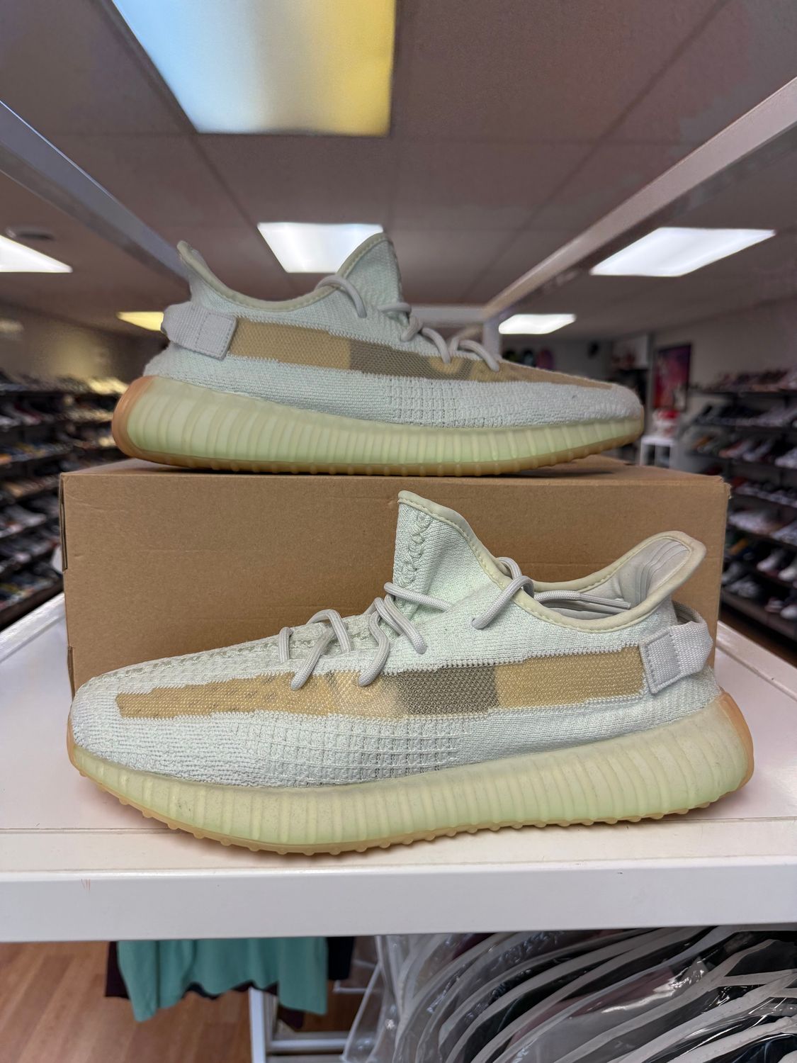 PO ADIDAS YEEZY BOOST 350 V2 HYPERSPACE SIZE 12