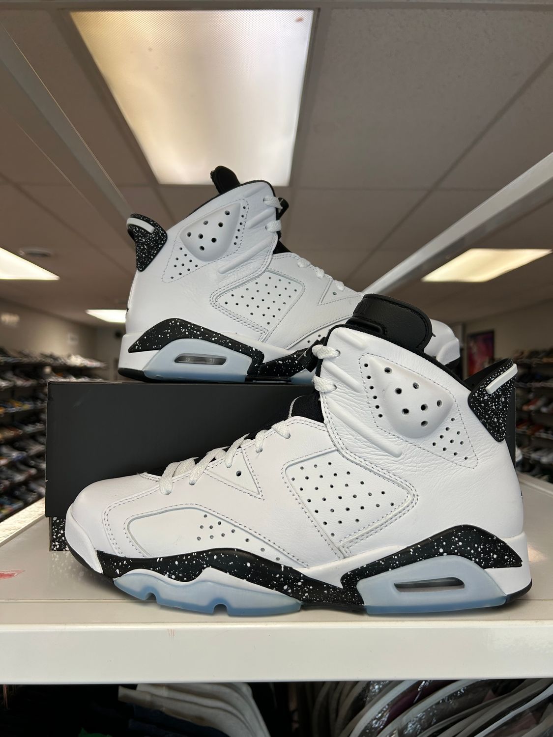 PO AIR JORDAN 6 REVERSE OREO SIZE 9.5