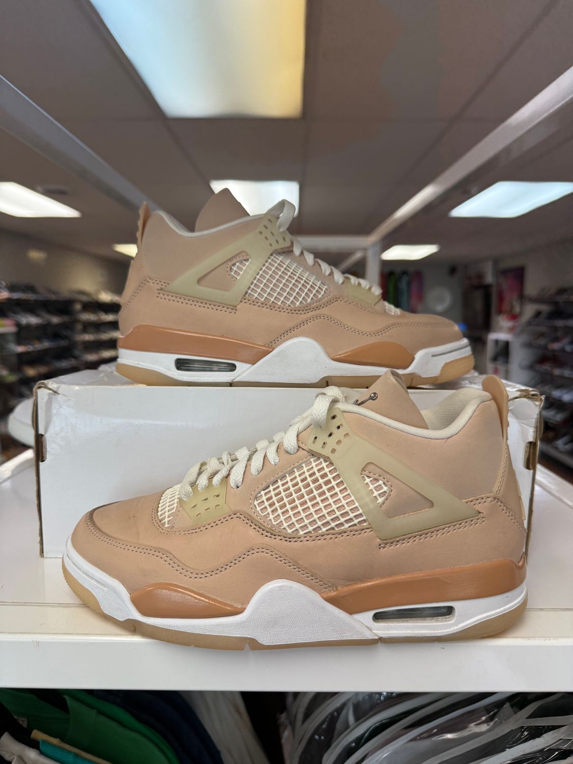 PO AIR JORDAN 4 SHIMMER (WOMENS) SIZE 8.5W