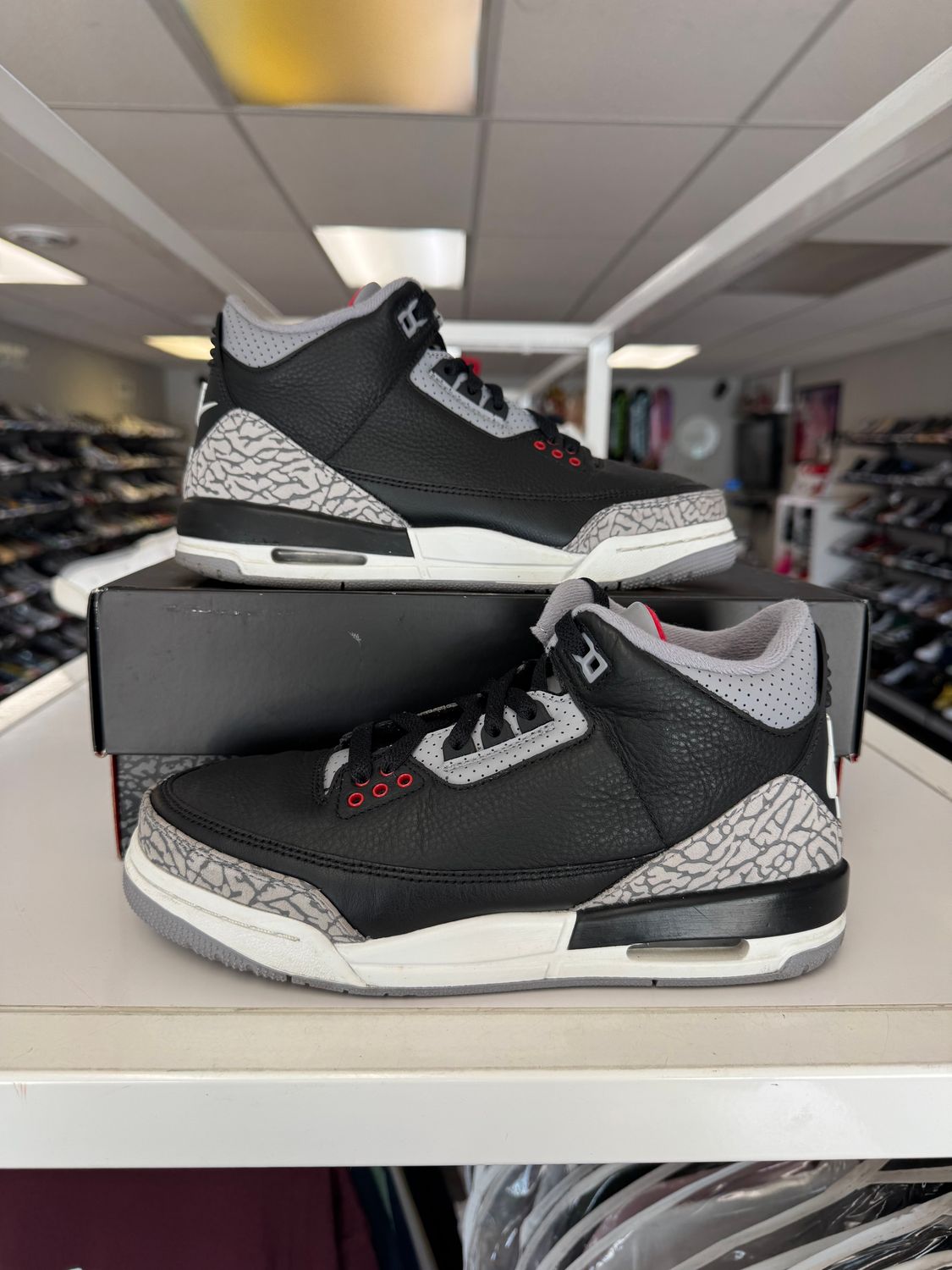 PO AIR JORDAN 3 BLACK CEMENT (2024) SIZE 6Y