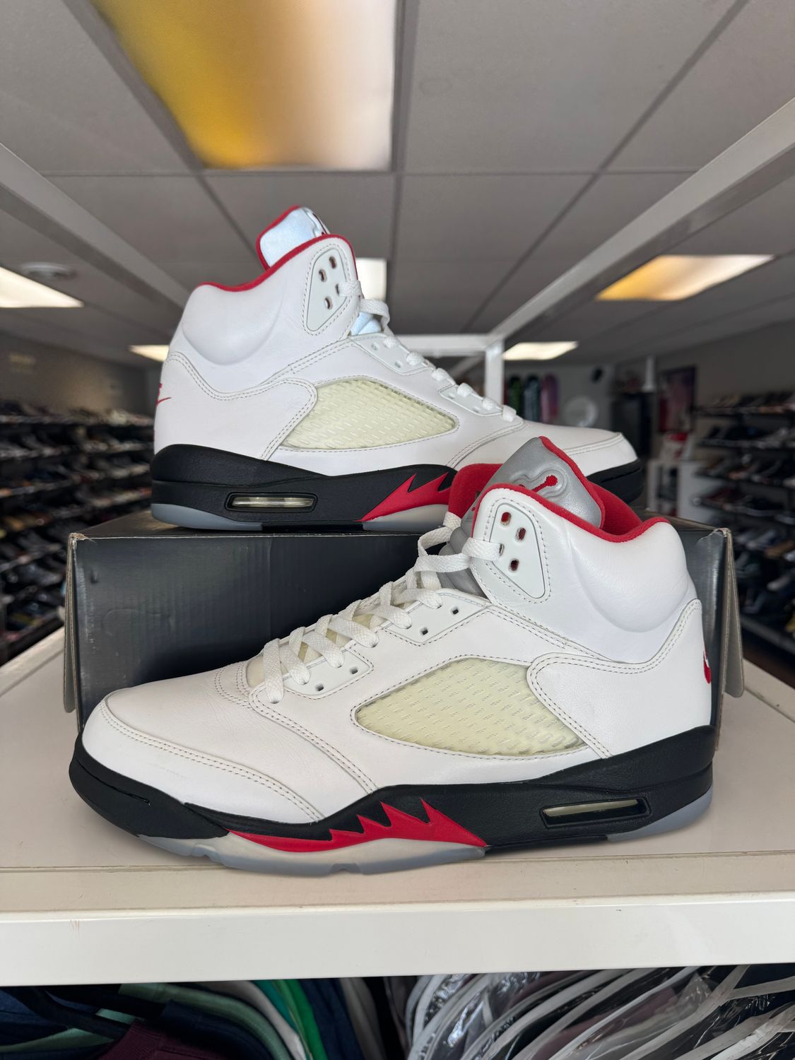 PO2 AIR JORDAN 5 FIRE RED SILVER TONGUE SIZE 12