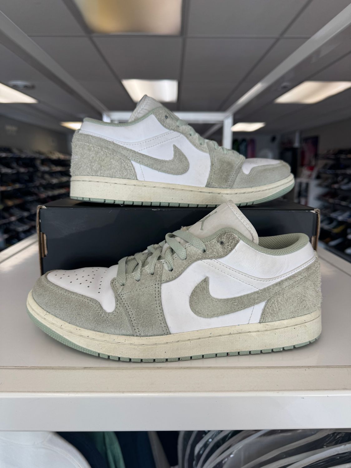 PO AIR JORDAN 1 LOW SEAFOAM SIZE 8