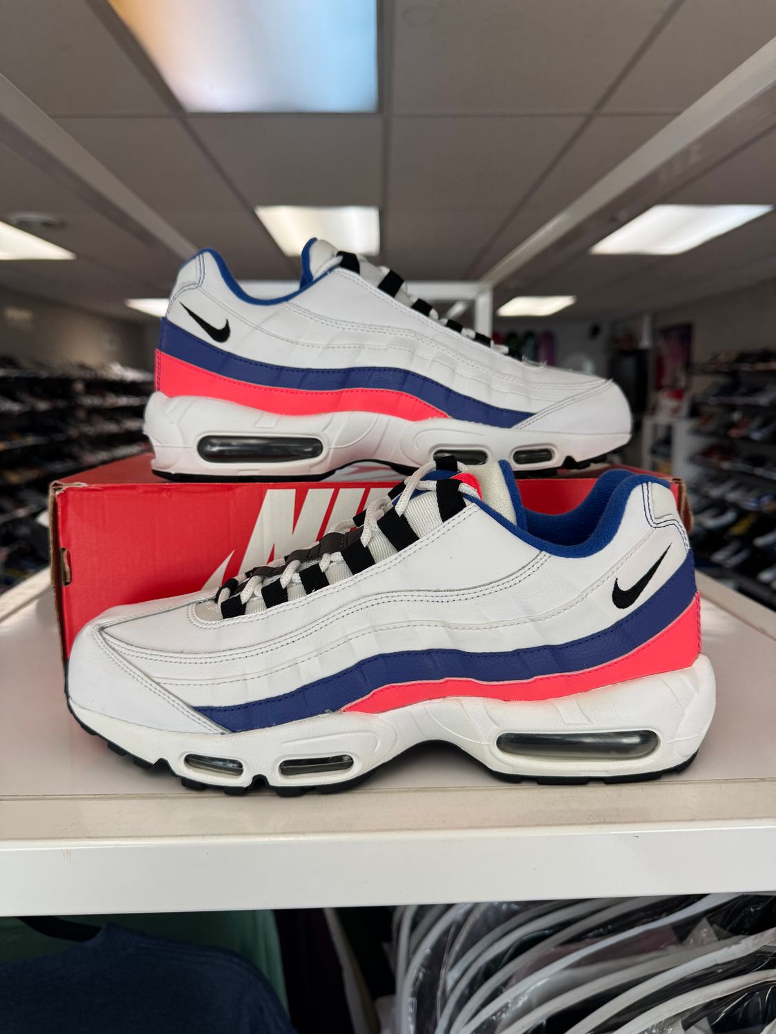 PO NIKE AIR MAX 95 ULTRAMARINE SIZE 10.5
