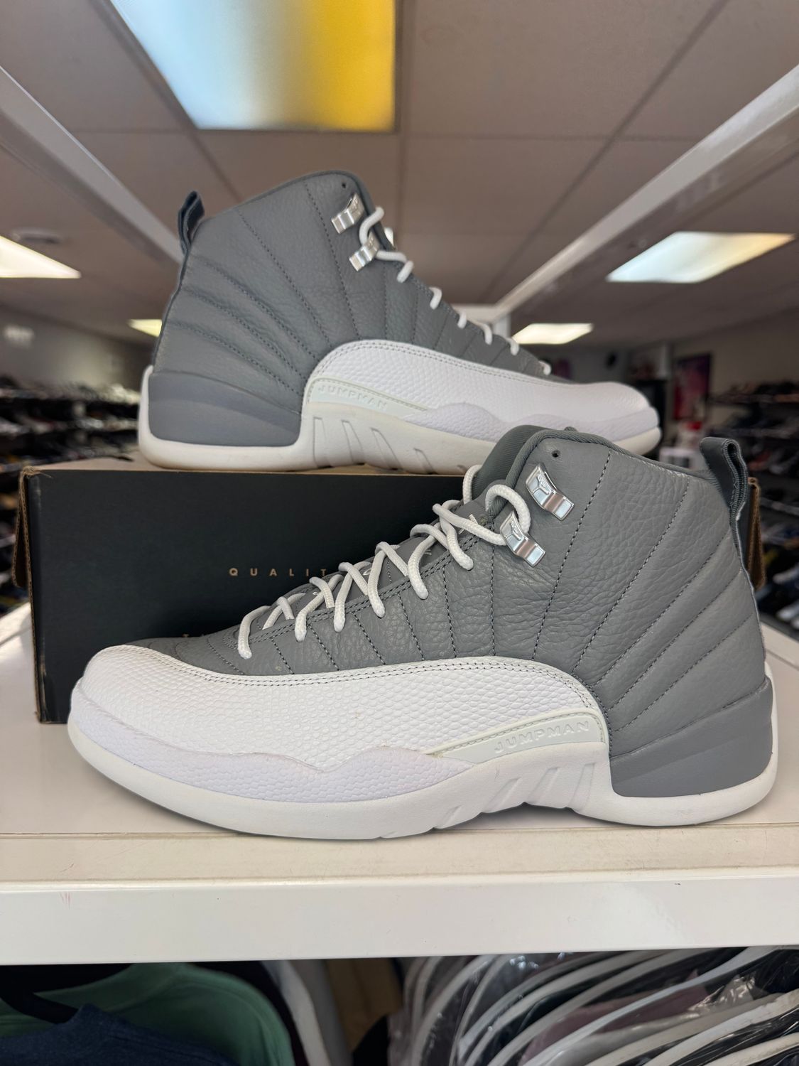 PO AIR JORDAN 12 STEALTH SIZE 11