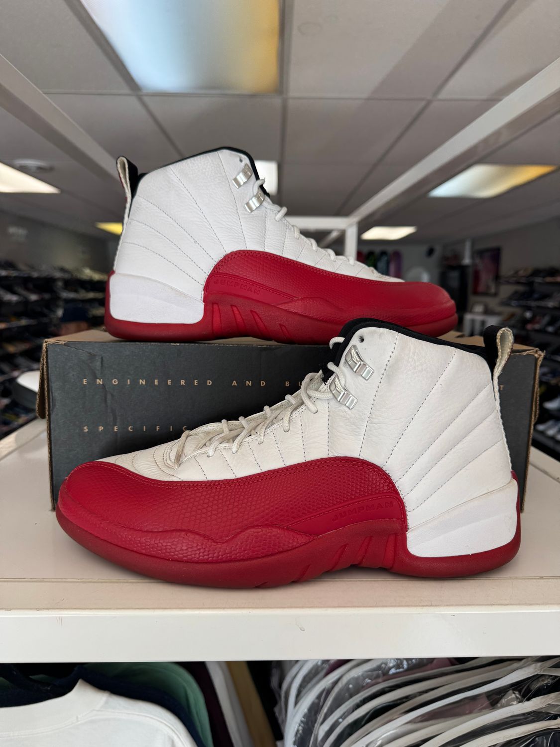 PO AIR JORDAN 12 CHERRY SIZE 10.5