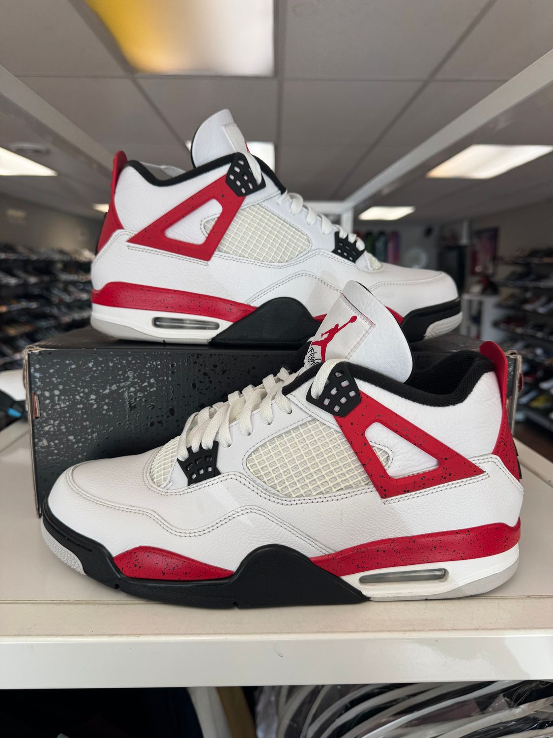 PO AIR JORDAN 4 RED CEMENT SIZE 12