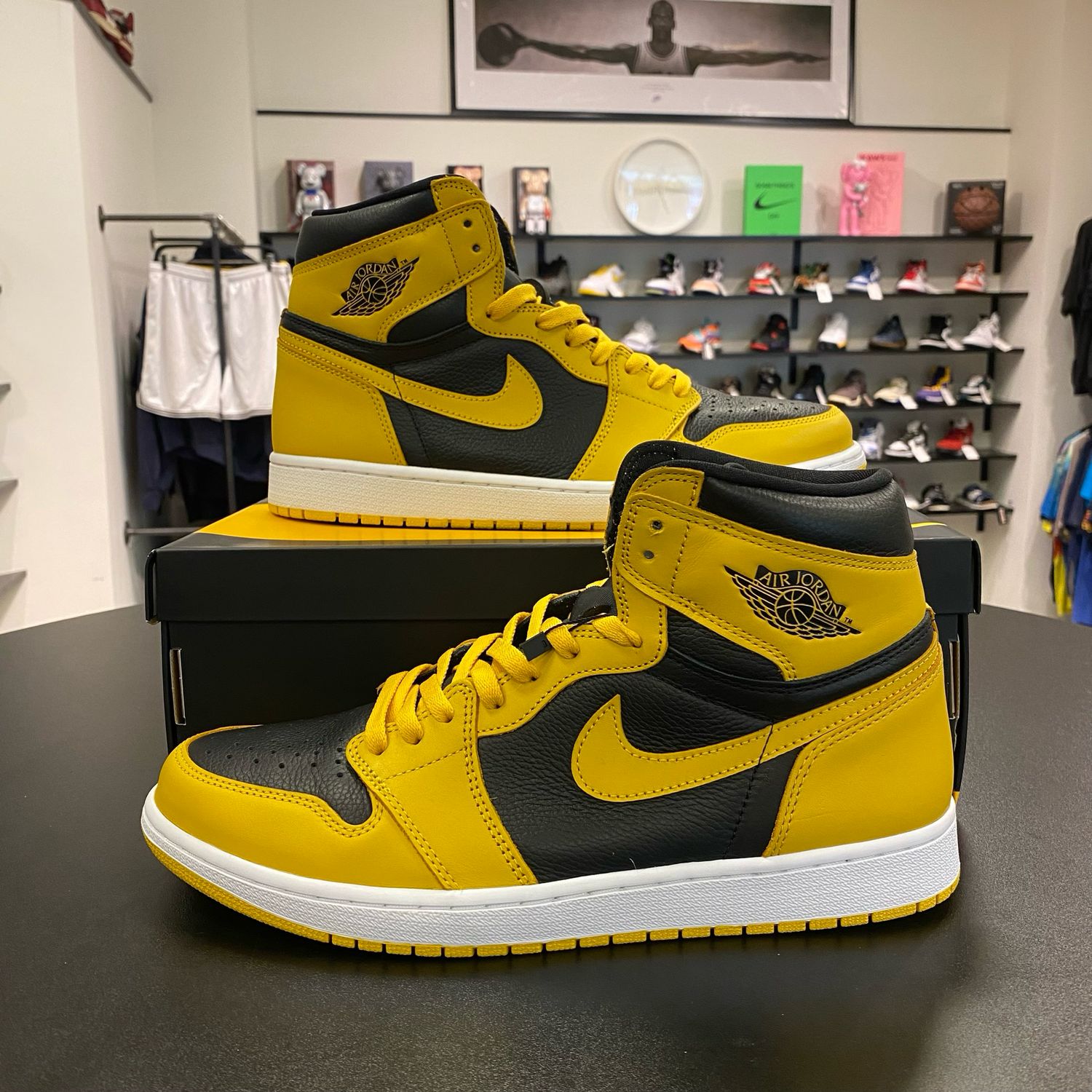 PO AIR JORDAN 1 POLLEN SIZE 12