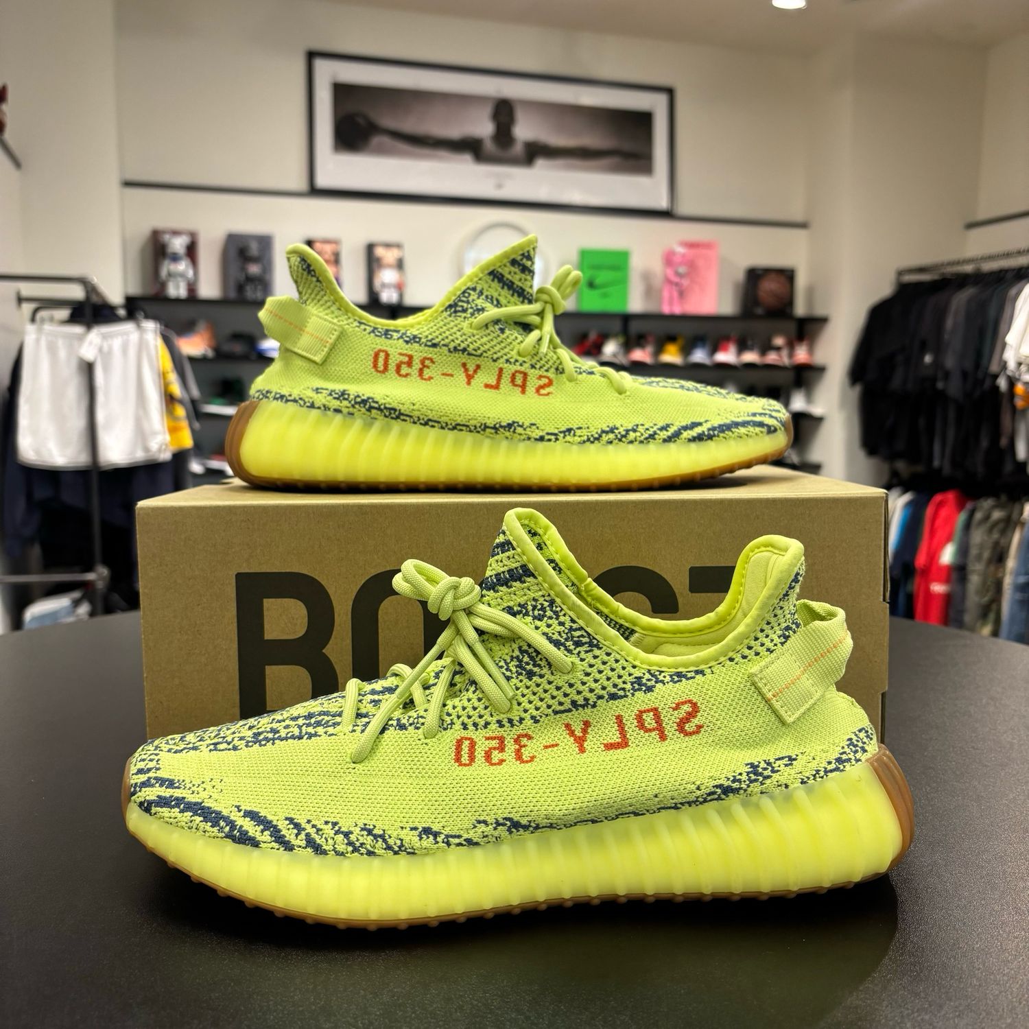 PO2 YEEZY 350 SEMI FROZEN YELLOW SIZE 11