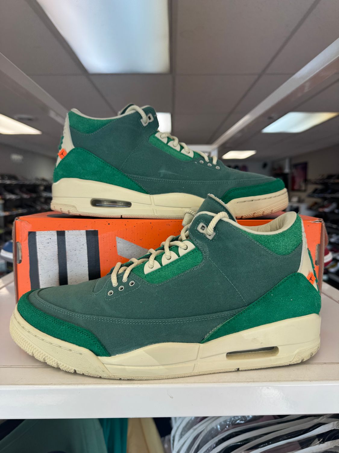 PO AIR JORDAN 3 NINA CHANEL ABNEY BICOASTAL (WOMENS) SIZE 14.5W