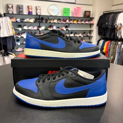PO AIR JORDAN 1 LOW OG ROYAL SIZE 11.5