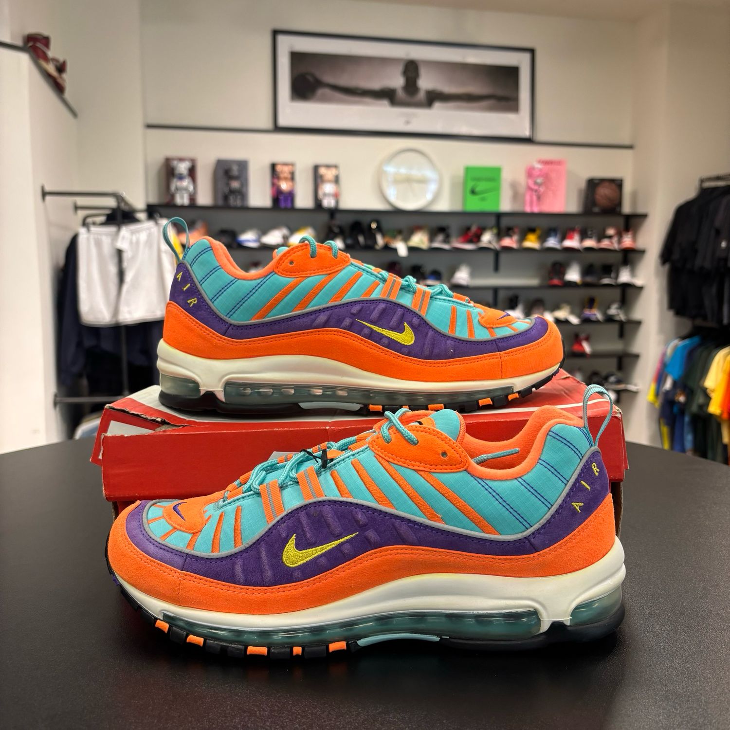 PO NIKE AIR MAX 98 QS CONE SIZE 11