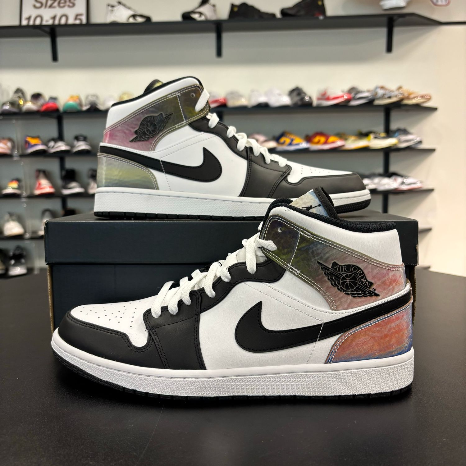 PO AIR JORDAN 1 MID HEAT REACTIVE SIZE 12