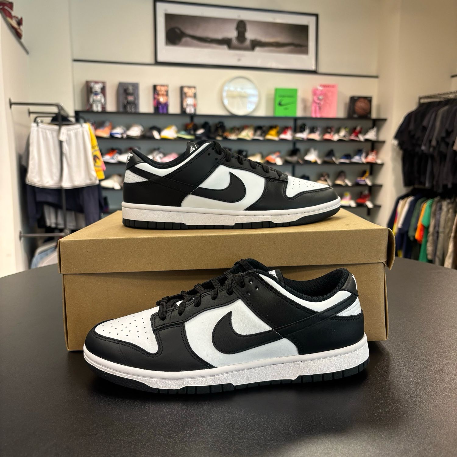 PO2 NB NIKE DUNK LOW PANDA  SIZE 10