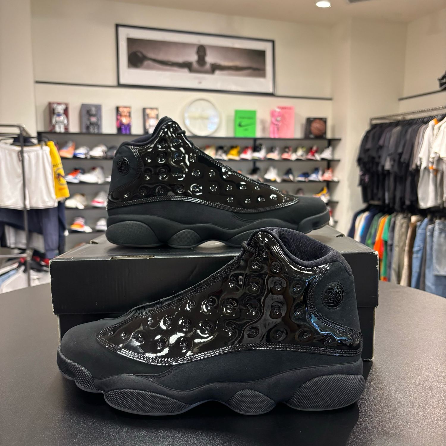 PO2 AIR JORDAN 13 CAP AND GOWN SIZE 13