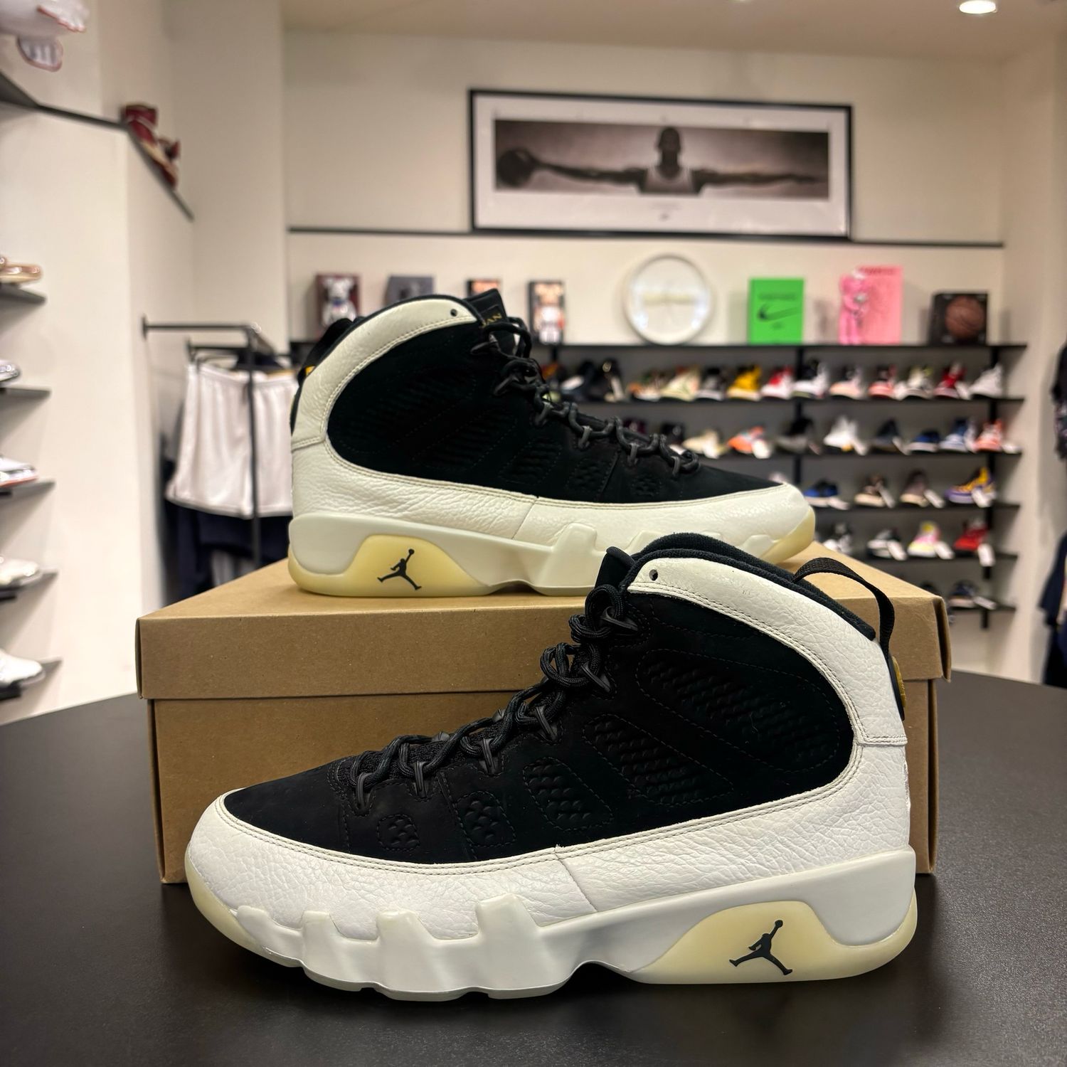 PO NB AIR JORDAN 9 CITY OF FLIGHT SIZE 9.5