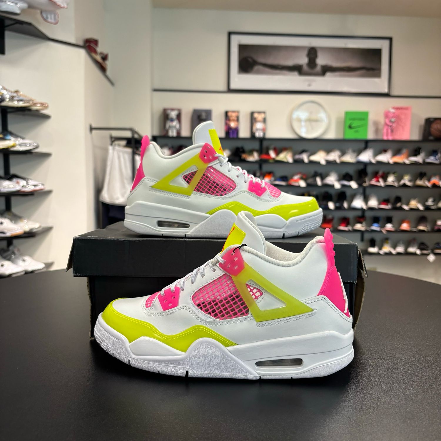 PO AIR JORDAN 4 WHITE LEMON PINK SIZE 6.5Y