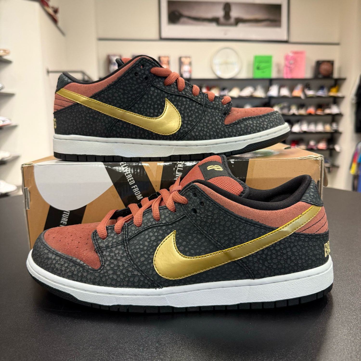 PO NIKE SB DUNK LOW BROOKLYN PROJECTS SIZE 10.5