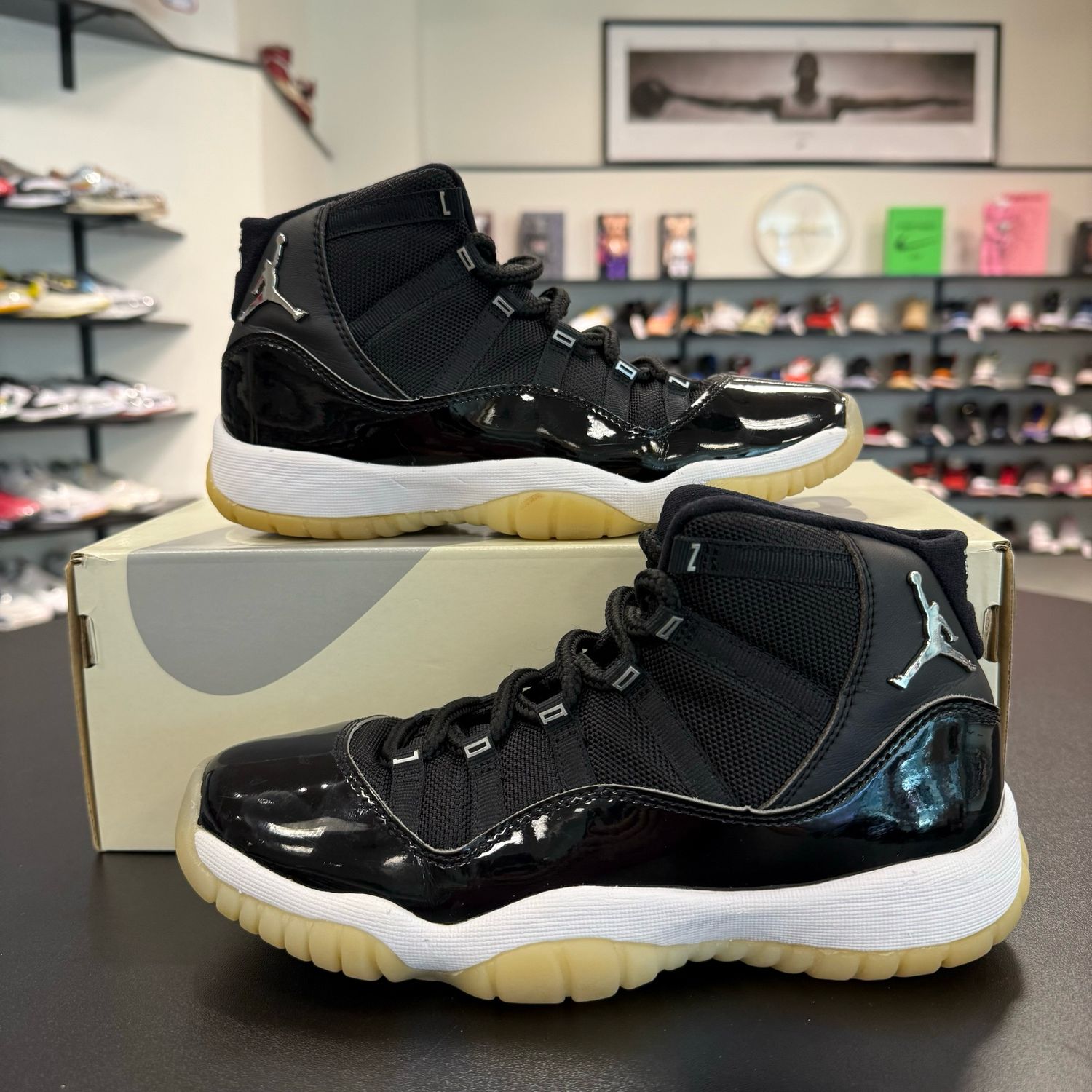 PONB AIR JORDAN 11 JUBILEE SIZE 5.5