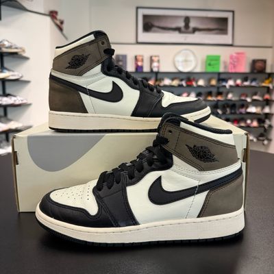 PONB AIR JORDAN 1 MOCHA SIZE 5.5Y