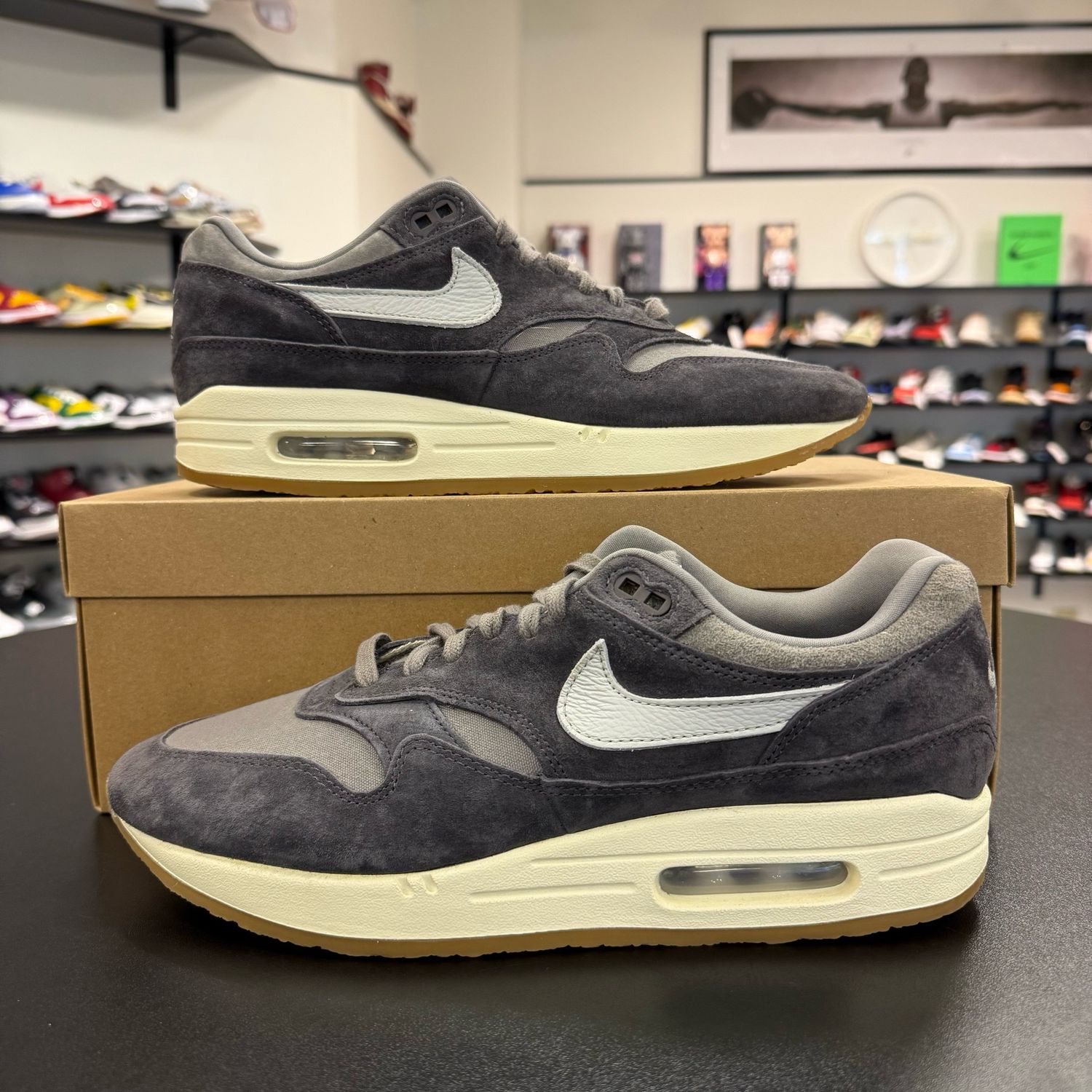 PONB NIKE AIR MAX 1 CREPE SOFT BUY SIZE 10.5