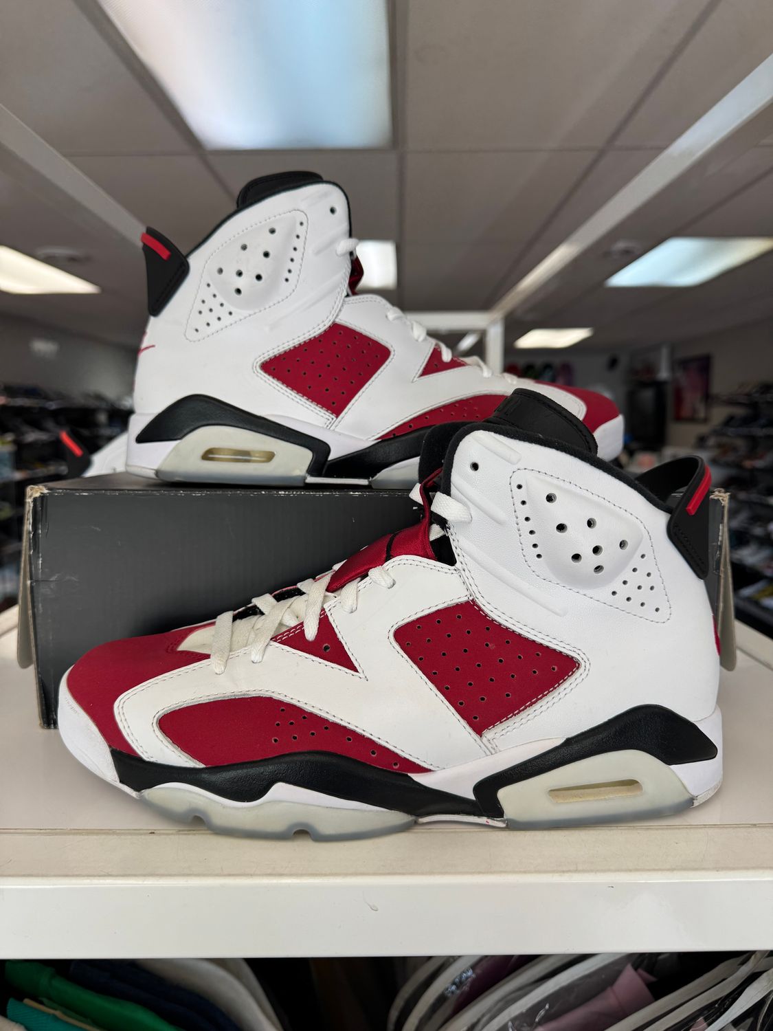 PO AIR JORDAN 6 CARMINE (2021) SIZE 9.5