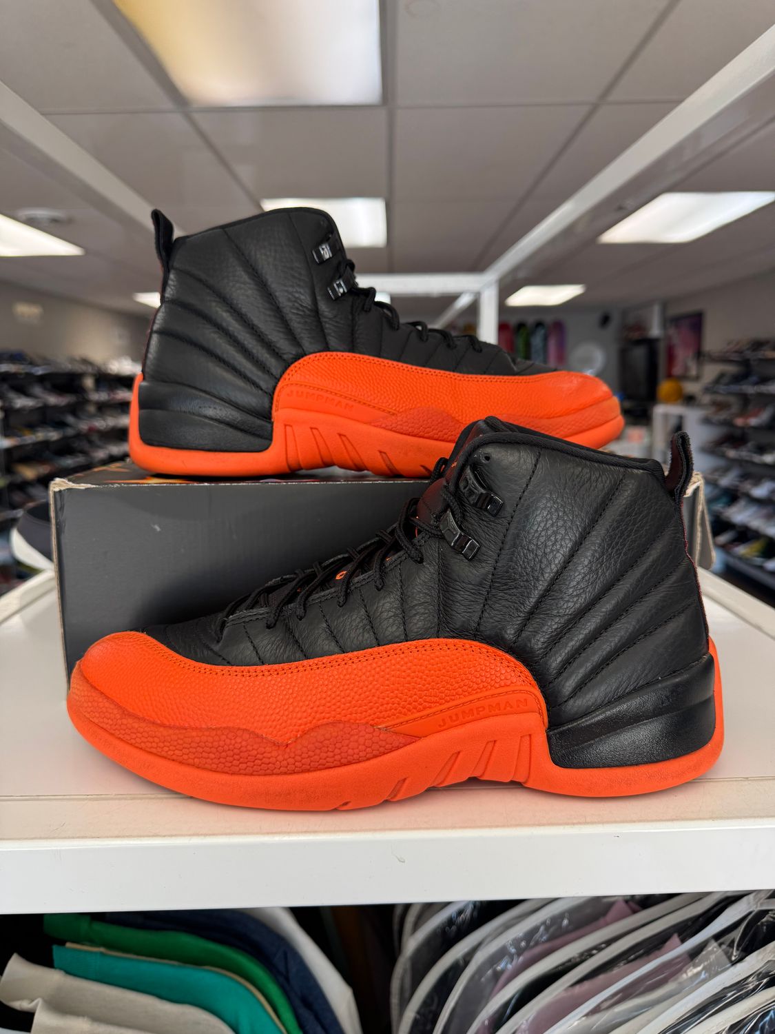 PO AIR JORDAN 12 WNBA ALL-STAR BRILLIANT ORANGE (WOMENS) SIZE 11W
