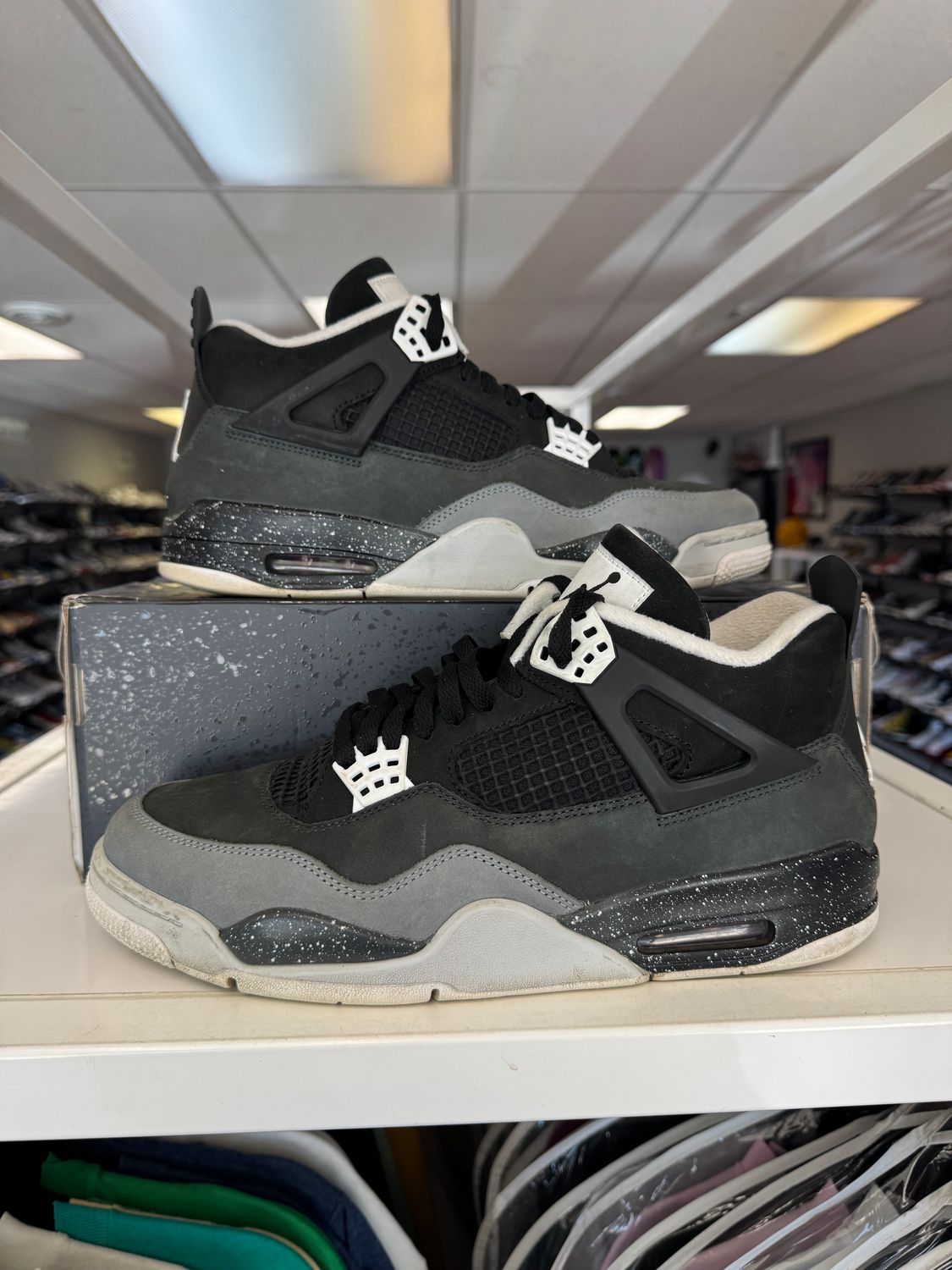 PO2 AIR JORDAN 4 FEAR SIZE 11