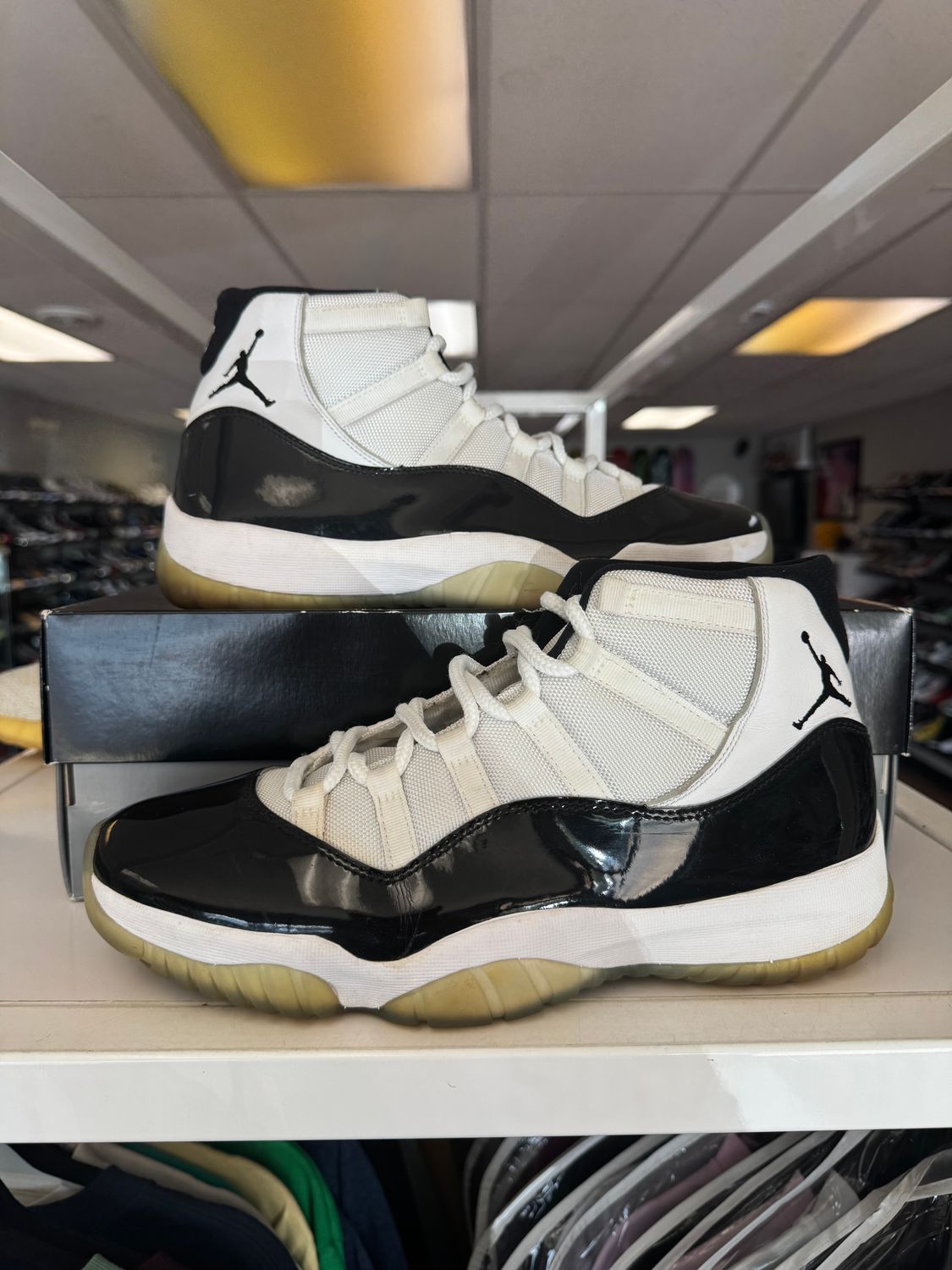 PO AIR JORDAN 11 RETRO CONCORD (2018) SIZE 11.5