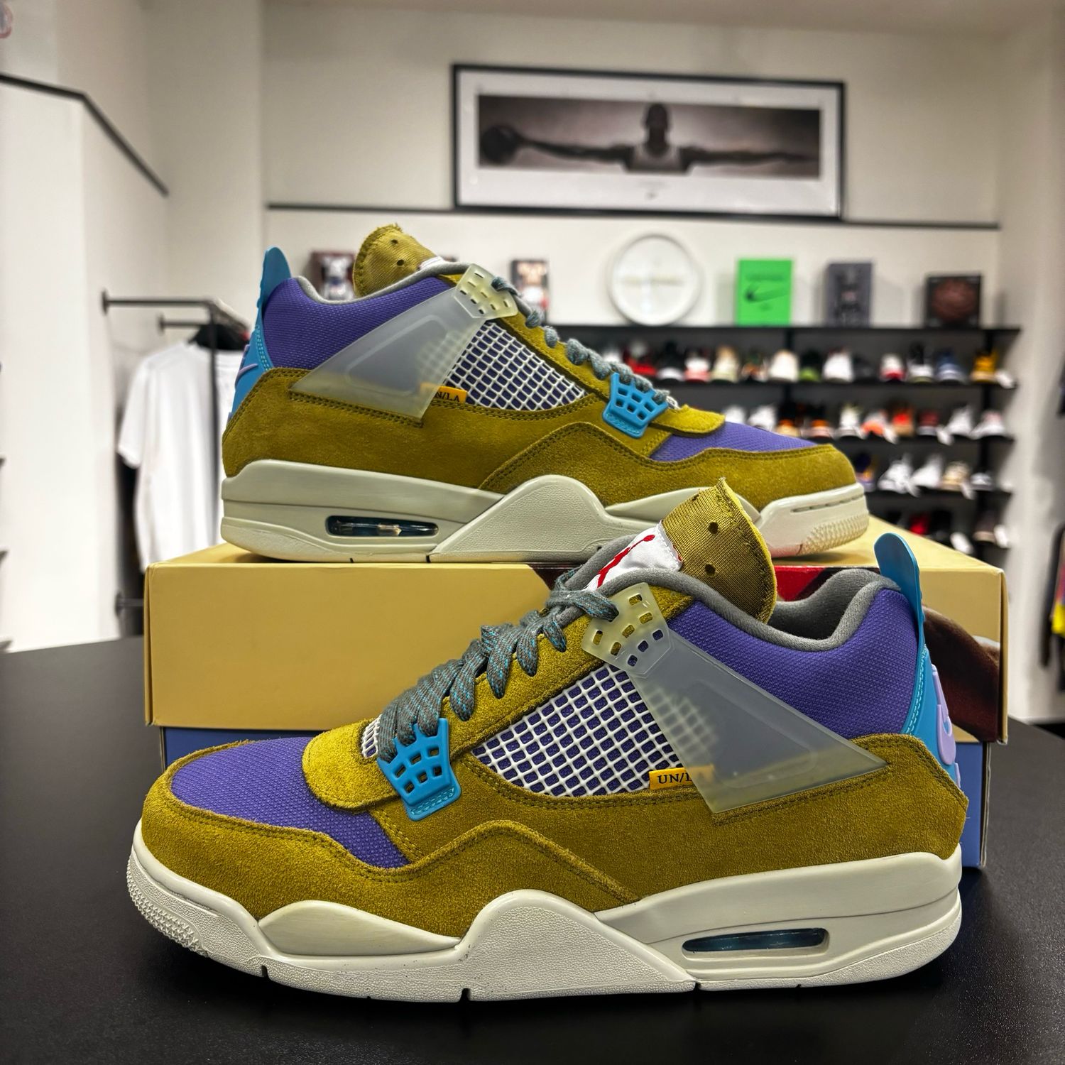 PO3 AIR JORDAN 4 UNION DESERT MOSS SIZE 11