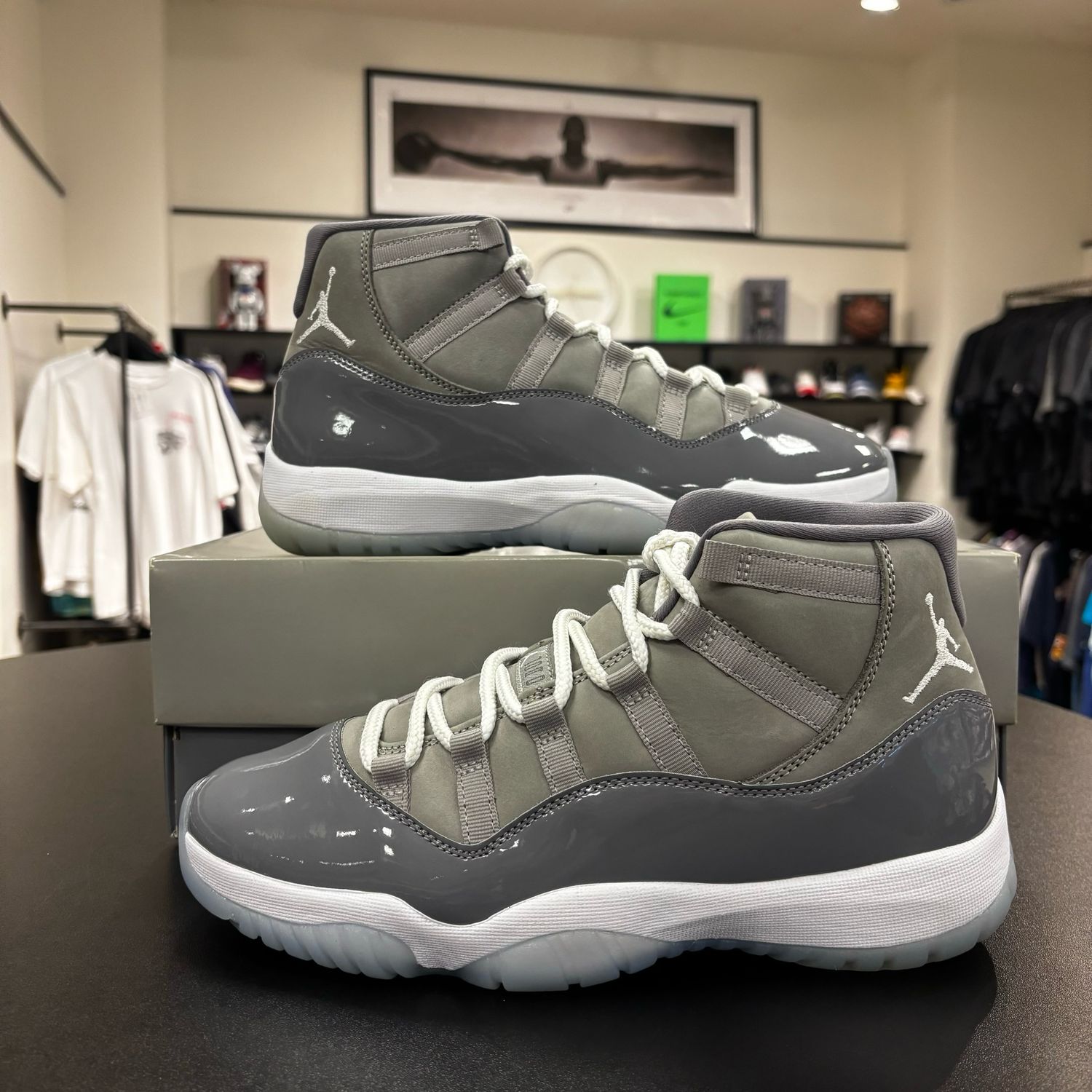 PO AIR JORDAN 11 COOL GREY SIZE 9.5